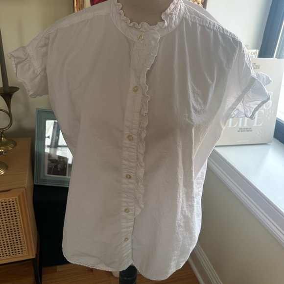 Chic White Ruffle Blouse - Picture 4 of 5